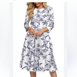 Floral Print White and Blue Dress 3/4 sleeves pleated midi dress size XL new